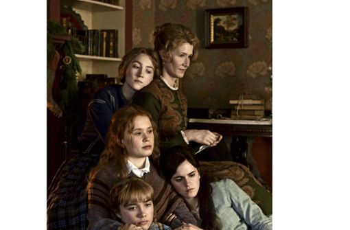 Jo (Saoirse Ronan), Mutter Marmee (Laura Dern), Beth (Eliza Scanlen), Amy (Florence Pugh) und Meg (Emma Watson, von oben links nach unten rechts) sind eine verschworene Gemeinschaft, die sich so rasch nicht beirren lässt. Foto: Sony Pictures -  Sony Pictures