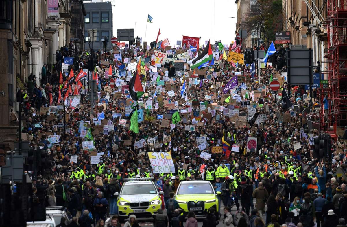 Weltklimakonferenz in Glasgow: Globaler Aktionstag fürs Klima - Kritik an „leeren Reden“