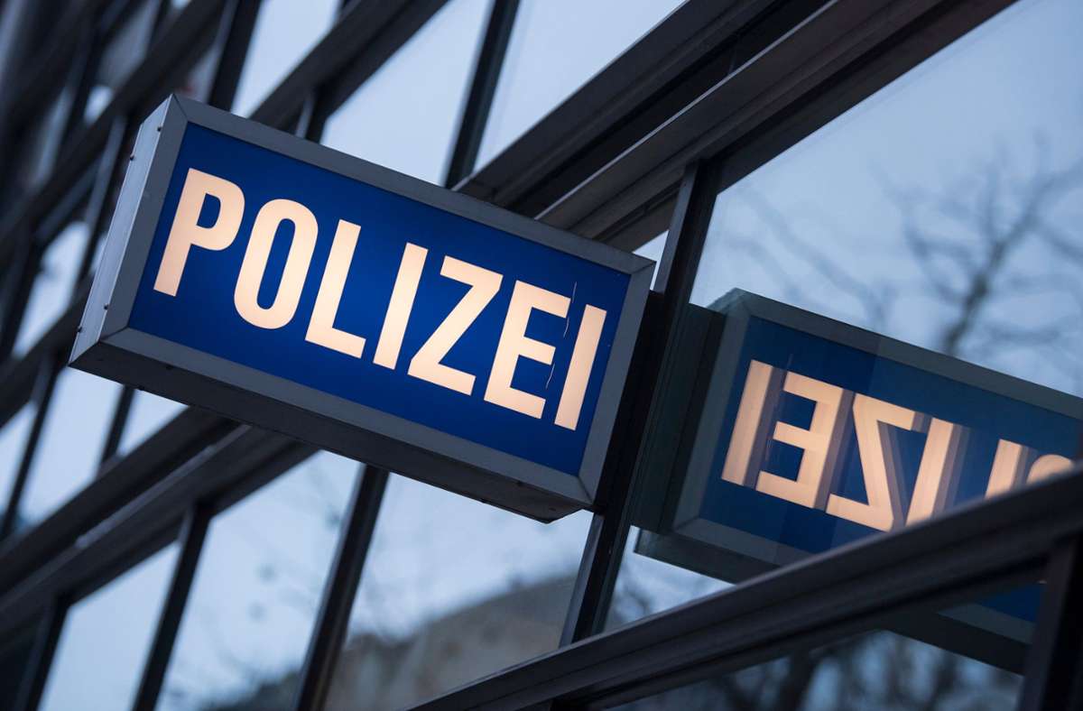 Kurioses aus Sigmaringen: Angetrunkener Mann fährt mit Auto zur Polizeiwache