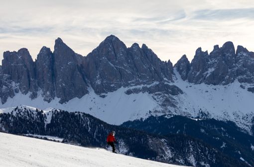Blick auf die Dolomiten – am Berg Marmolata ist es zu einem Unglück gekommen. (Archivbild) Foto: Daniel Karmann/dpa/Daniel Karmann