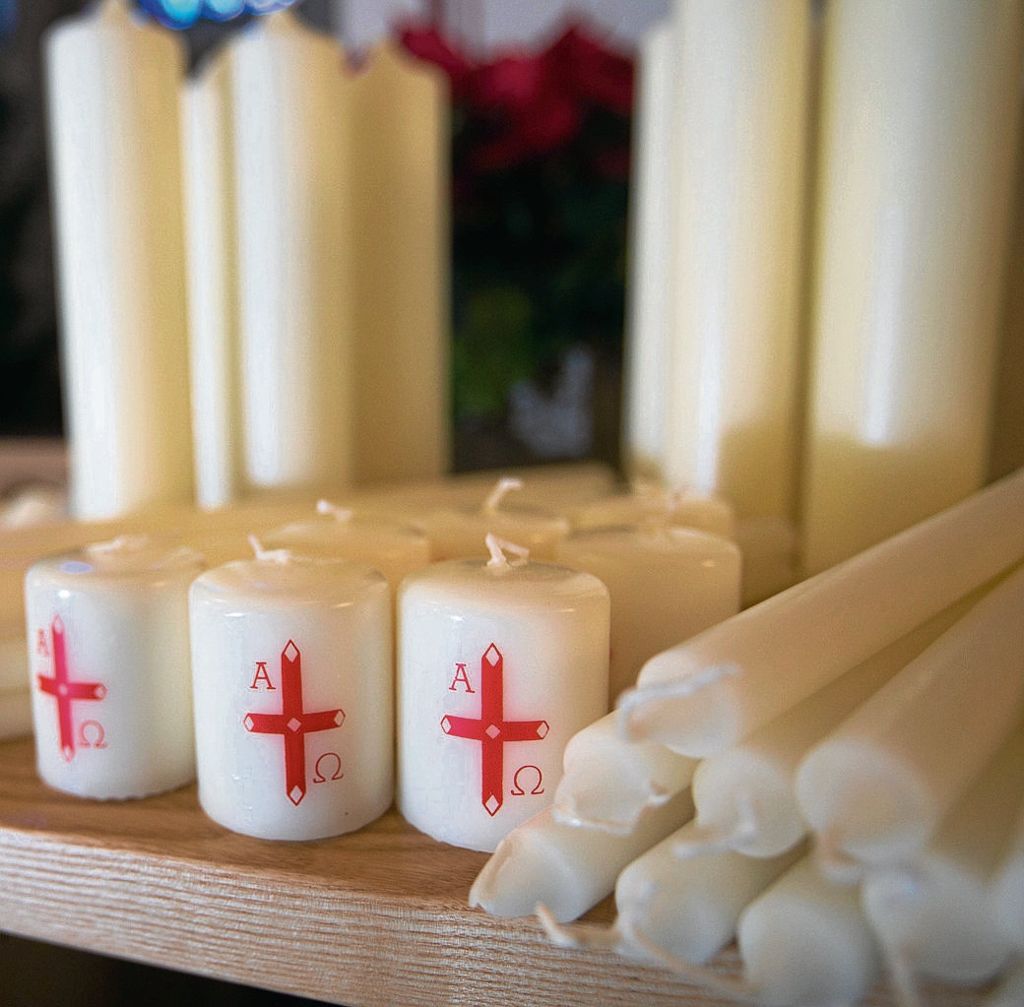 In der Wendlinger Kirche St. Kolumban sind die Kerzen schon vorbereitet. Sie werden an Mariä Lichtmess geweiht.