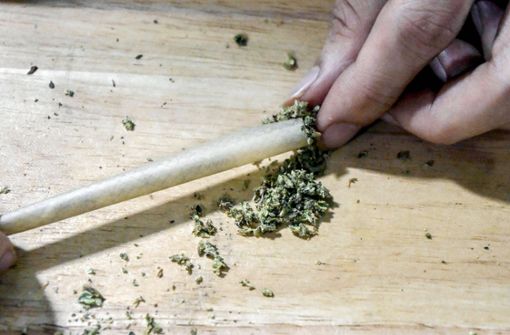Die größte Zahl der festgestellten Rauschgiftdelikte mit fast 60 Prozent habe es im vergangenen Jahr im Zusammenhang mit Cannabis gegeben, so das BKA. Foto: IMAGO/ZUMA Wire/IMAGO/Paul Lakatos