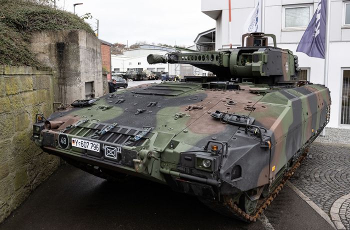 Gefechtsübungszentrum in Sachsen-Anhalt: Zwei Puma-Panzer stoßen zusammen –  zwölf Soldaten verletzt