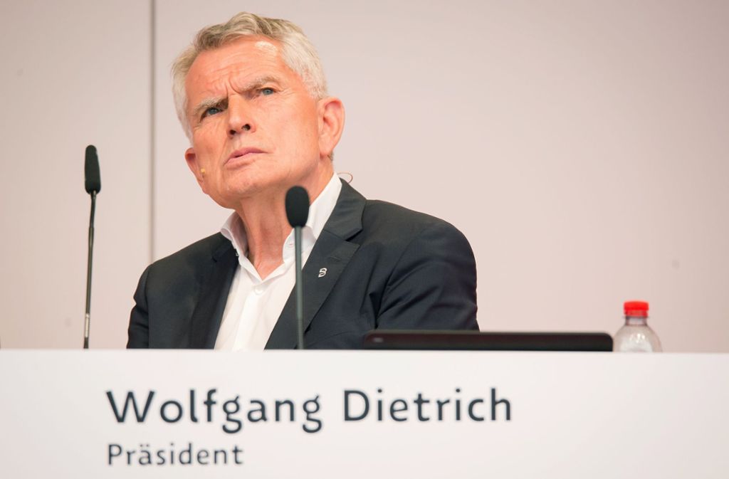 Die Entwicklungen zeigen, woran es dem VfB nach dem Rücktritt des Präsidenten immer noch fehlt: Mit Dietrich gehen nicht alle Probleme