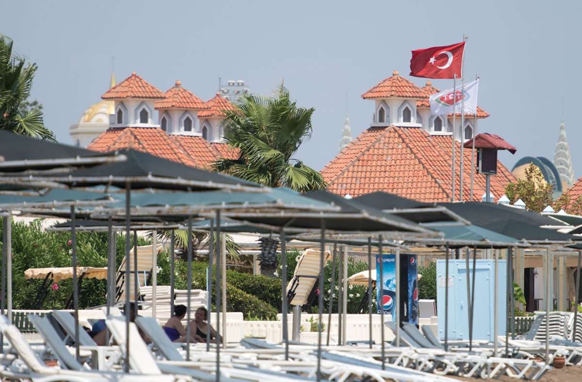 Reisen in der Corona-Krise: Bundesregierung hebt Reisewarnung für Türkei teilweise auf