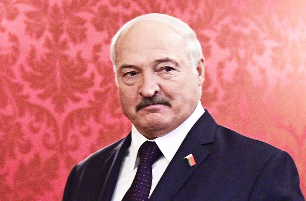 Proteste in Belarus: Lukaschenko:Volksversammlung soll über Neuwahl entscheiden