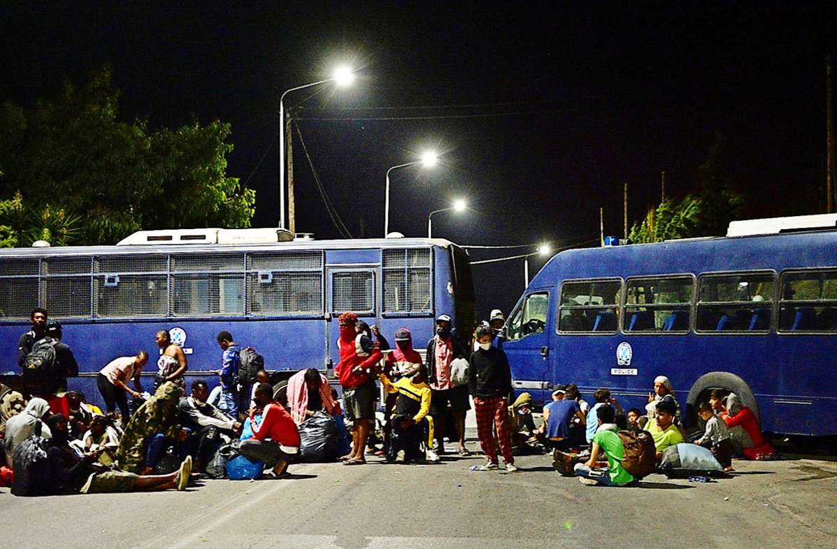 Nach Brand in Moria: Europaabgeordneter: Flüchtlinge auf Kreuzfahrtschiffen unterbringen