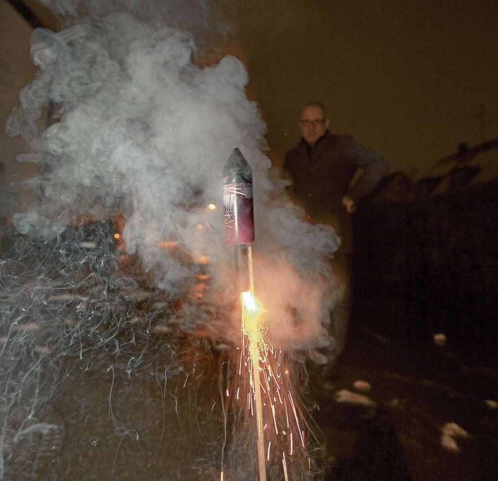 Feuerwerk gehört zu Silvester, doch in Altstädten dürfen Raketen nicht abgebrannt werden.Archiv Foto: Bulgrin