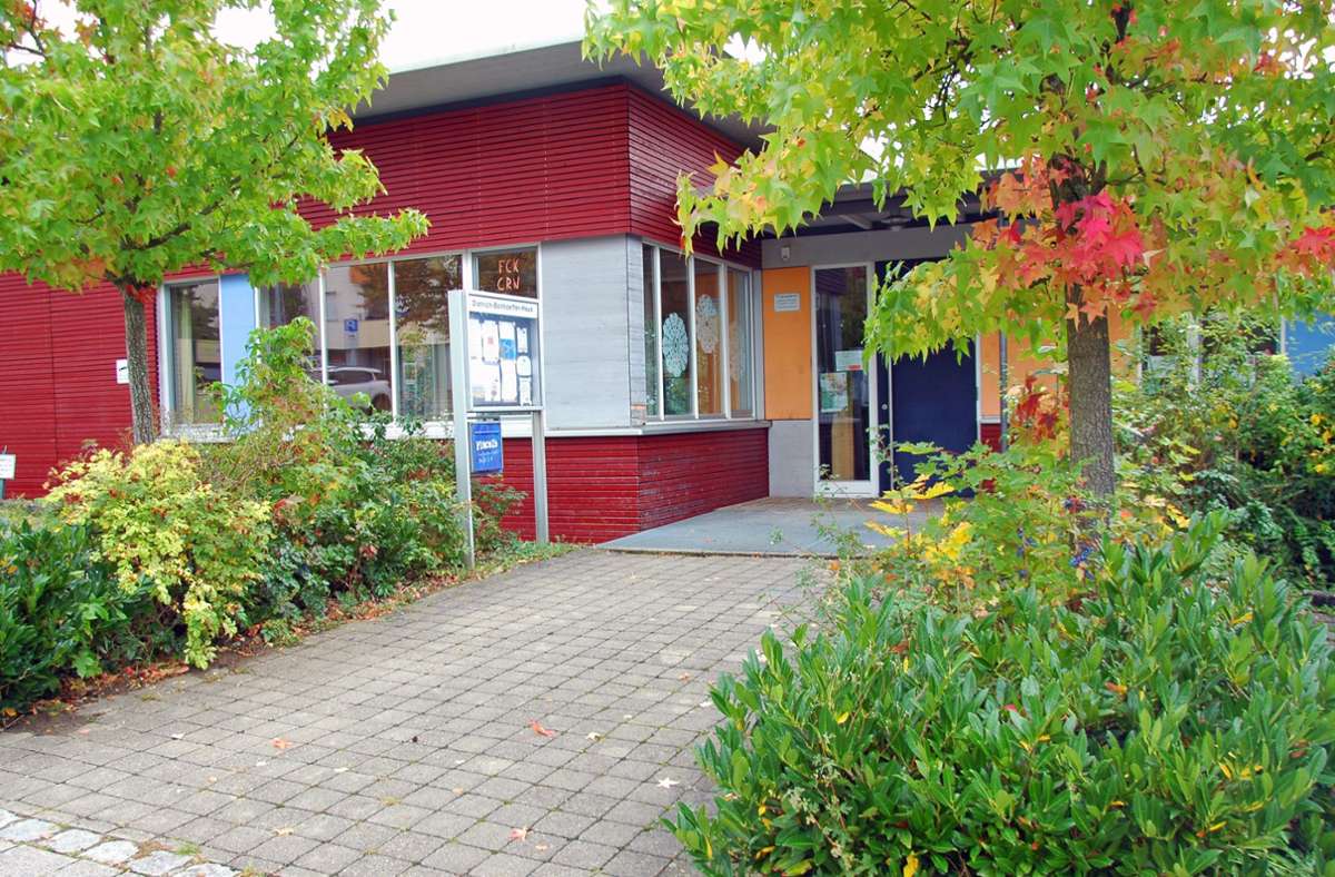 Das Dietrich-Bonhoeffer-Haus in den Lettenäckern auf dem Stumpenhof in Plochingen Foto: /Petra Baill