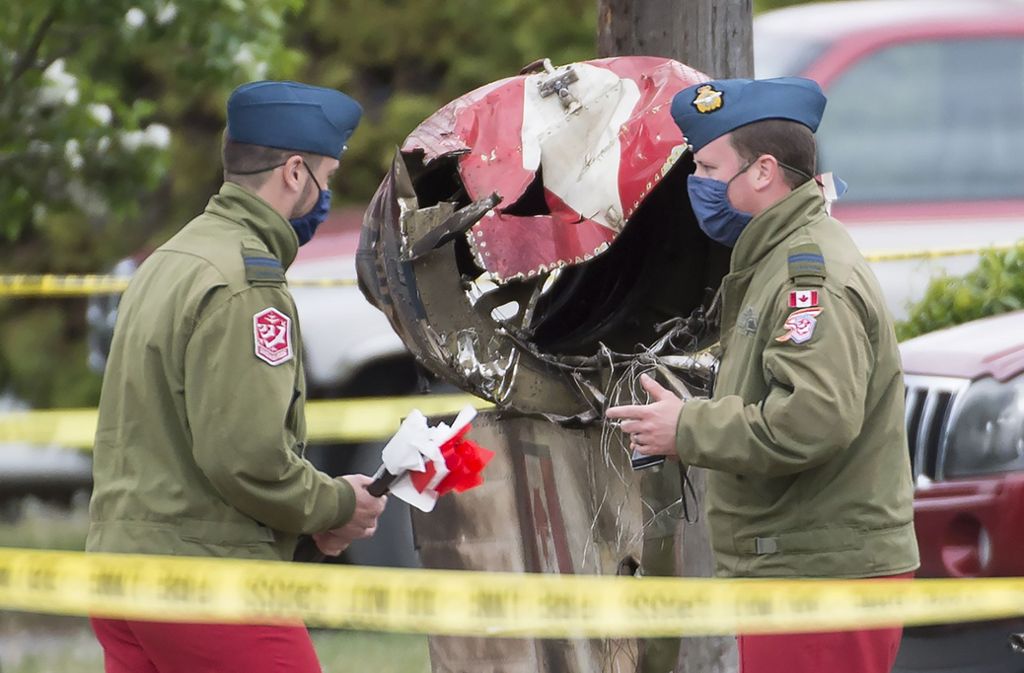 Kanada: Flugzeugabsturz während Kunstflugshow – Pilotin stirbt