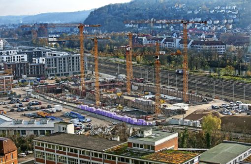In der neuen Esslinger Weststadt, das frühere Güterbahnhof-Areal, entstehen 480 Wohnungen, Büro- und Gewerbeflächen. Foto: Roberto Bulgrin