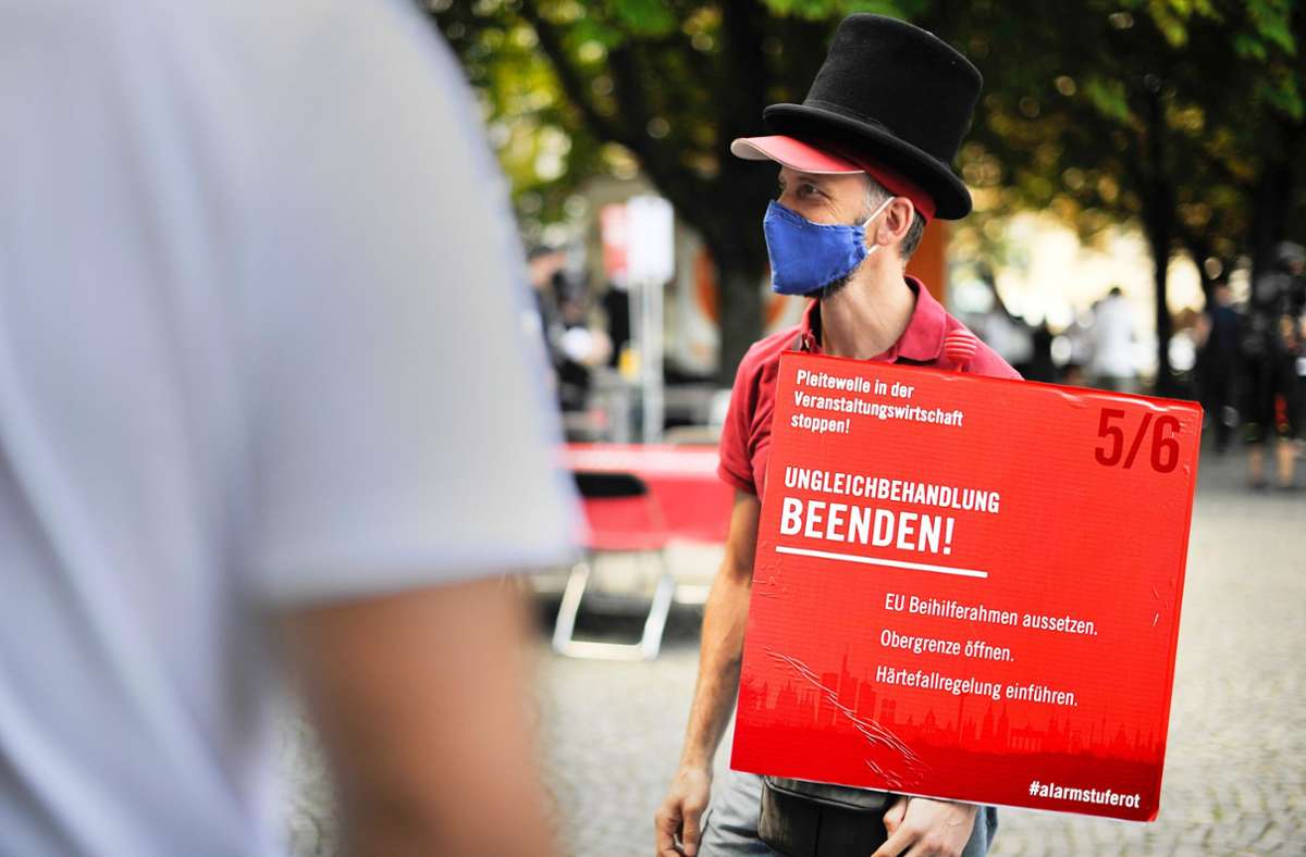Demonstration am Stuttgarter Karlsplatz: Die Veranstaltungsbranche sendet ein Notsignal
