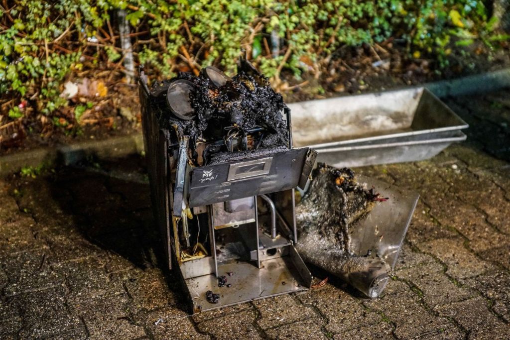 17.11.2019 In Wendlingen hat eine brennende Kaffeemaschine in einer Bäckerei einen größeren Feuerwehreinsatz ausgelöst.