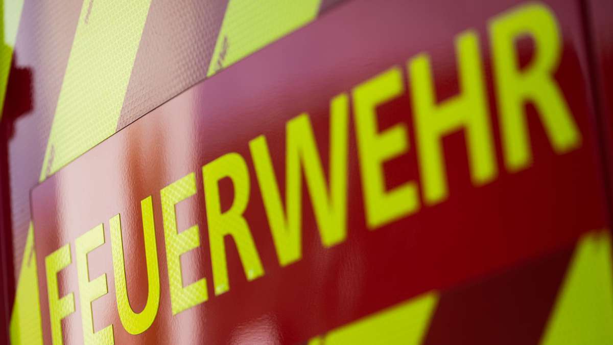 Freiburg: Jugendliche und Betreuer retten sich aus brennendem Haus