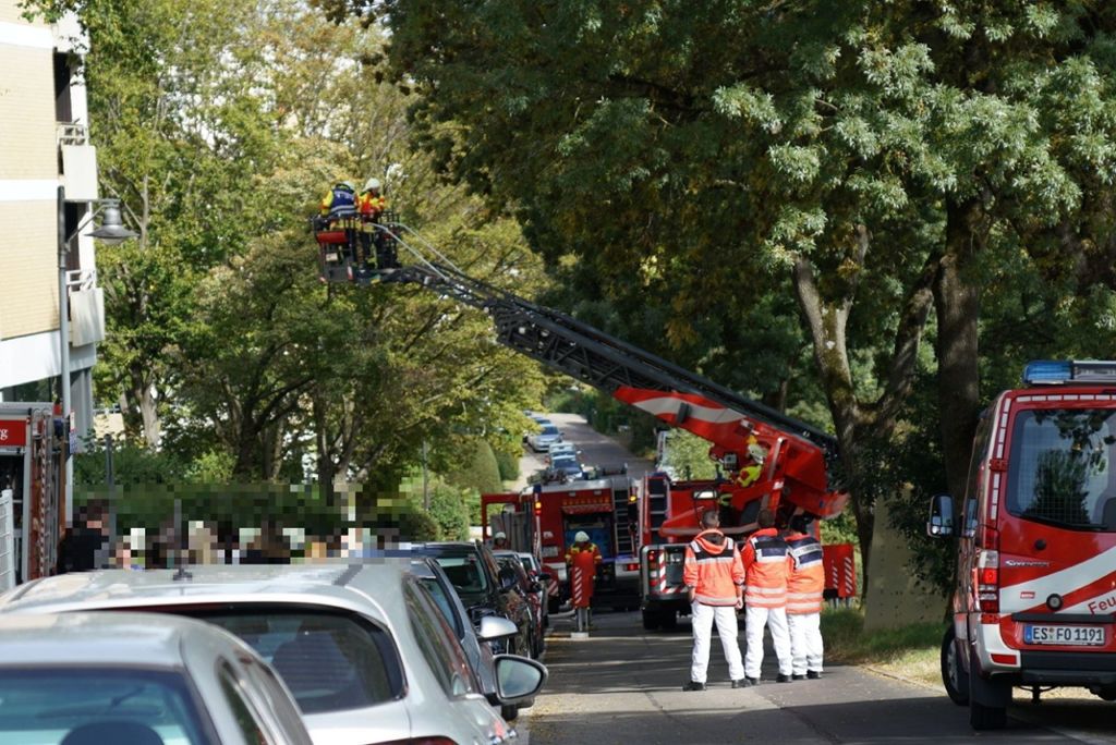 20.09.2019 Feuerwehreinsatz nach Balkonbrand in Ostfildern-Ruit.