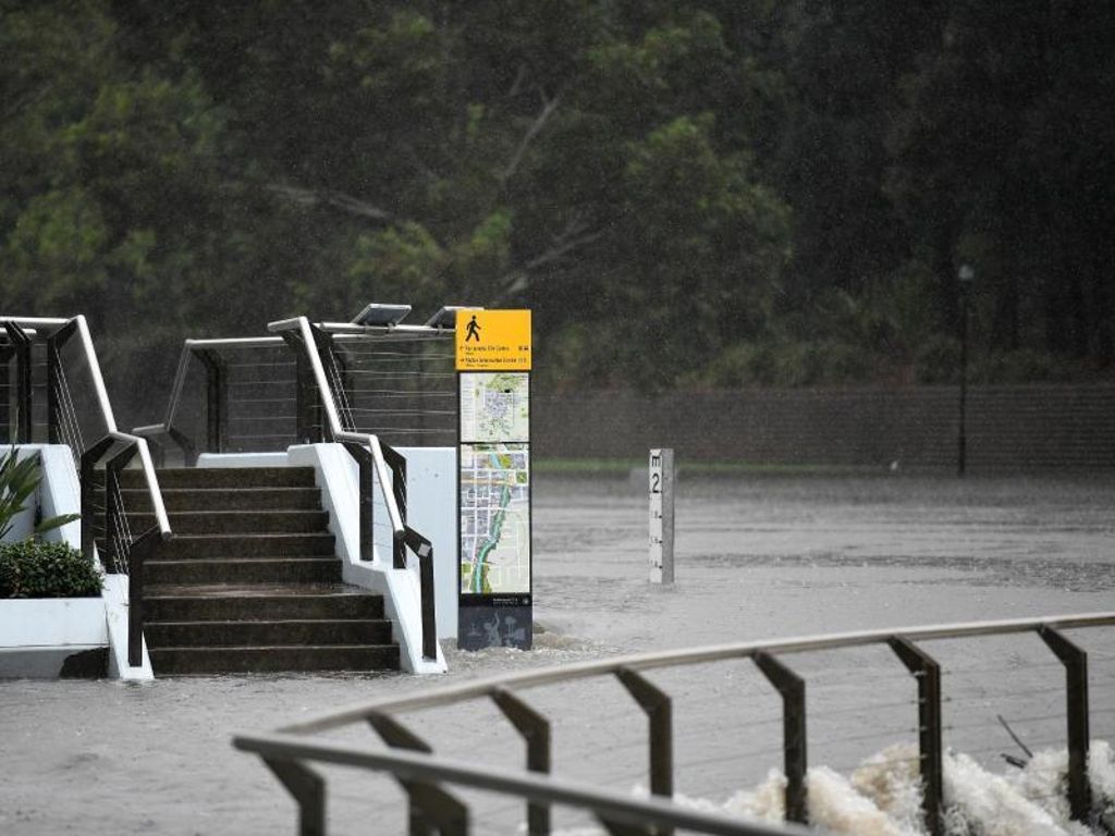 Die Unwetter und schweren Regenfälle haben die Löscharbeiten in New South Wales begünstigt. Foto: Bianca De Marchi/AAP/dpa