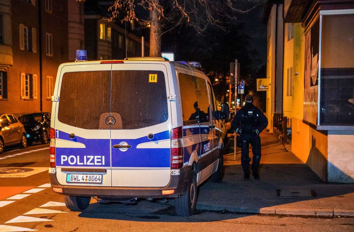 Schlag gegen Drogenhandel in Esslingen und Wernau: Polizei nimmt  fünf Verdächtige fest – Große Rauschgiftmengen sichergestellt