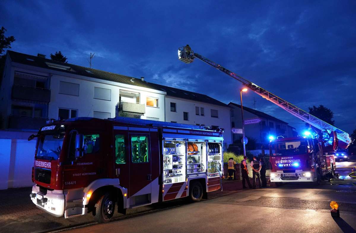 Nürtingen: Küchenbrand in Mehrfamilienhaus
