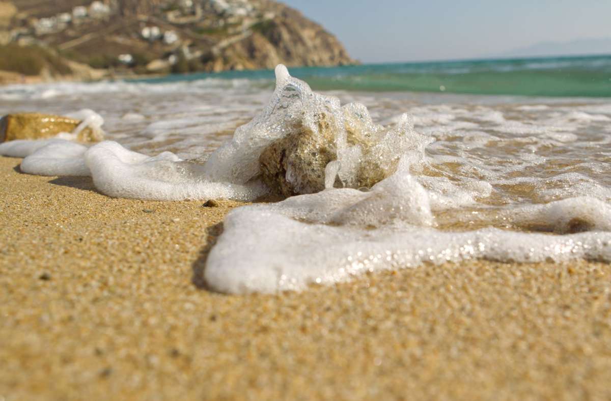 Vor der Küste Sardiniens: Leiche von „Playboy“-Model trieb nackt im Meer