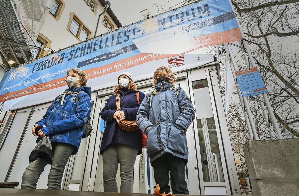 Corona in Stuttgart: Viele Schüler lassen sich vor  dem Schulstart testen