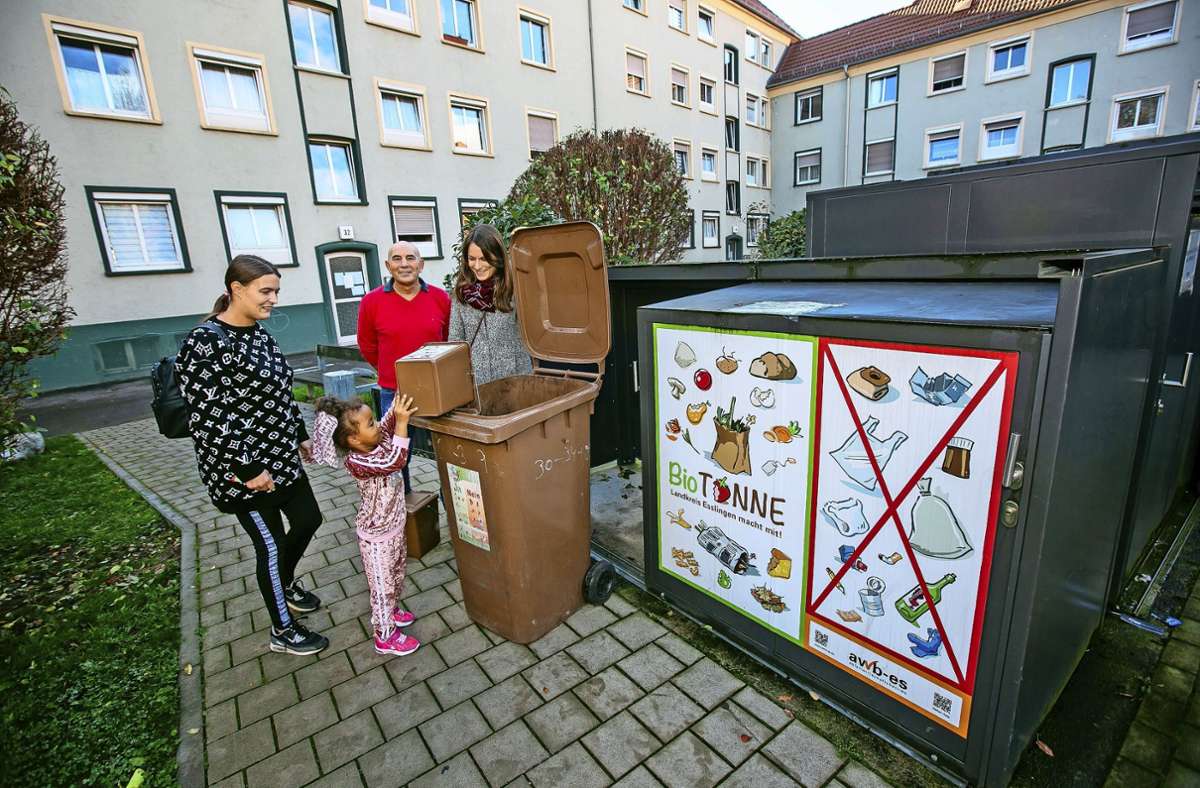 Müllsammlung im Kreis Esslingen: Schluss mit Plastiktüten im Biomüll