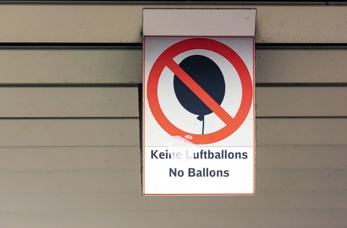 Luftballon legt S-Bahn in Stuttgart lahm: Polizei warnt vor „lebensgefährlichen Lichtbogen“