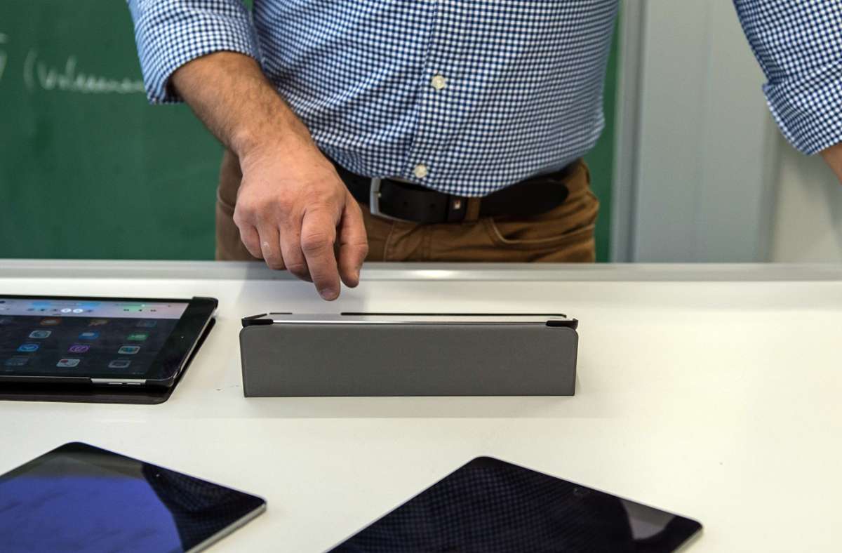 Esslinger Streit um  Lehrer-Tablets: Stadt wartet die Geräte nicht mehr
