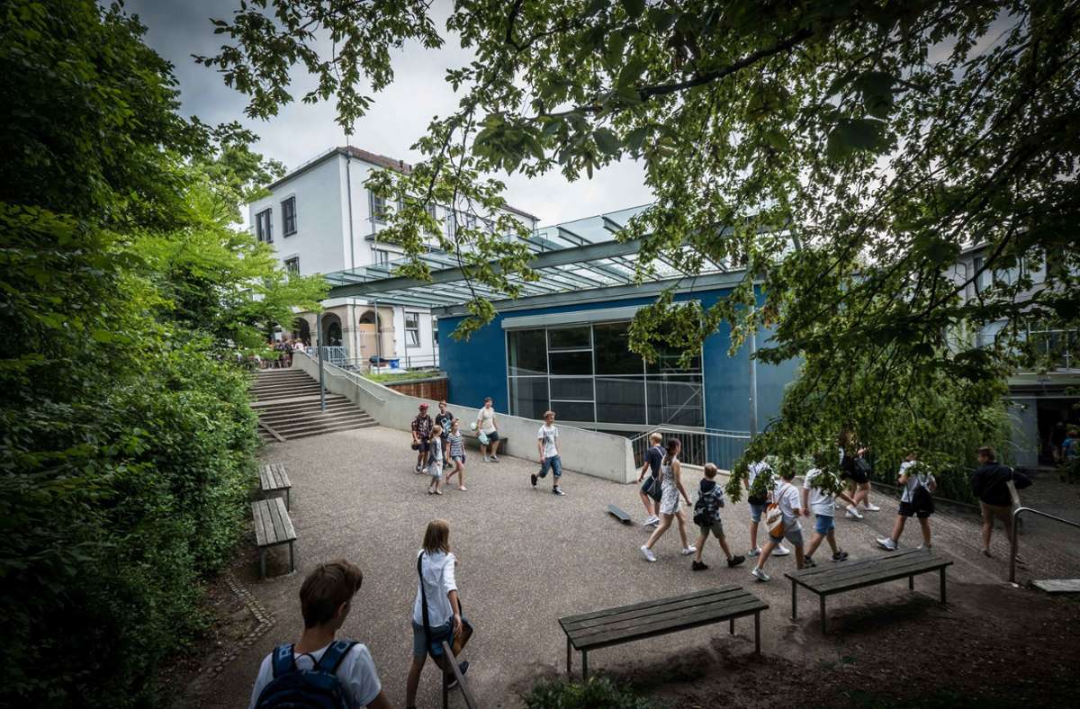 Aktion in der letzten Ferienwoche in Stuttgart: Schulen bitten zum Coronatest