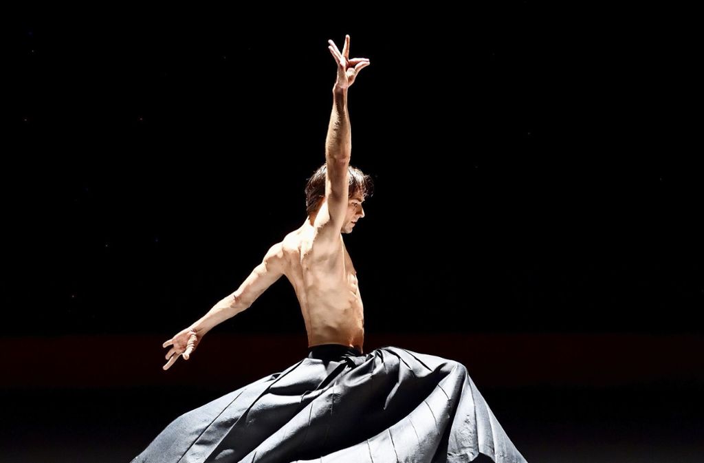 Mathematik, Liebe, Leidenschaft: Beim Stuttgarter Ballett begeistert der Abend „Atem-Beraubend“: Stuttgarter Ballett mit „Atem-Beraubend“