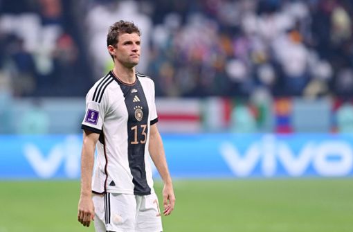 Thomas Müller nach dem Vorrunden-Aus bei der WM 2022. Foto: IMAGO/Markus Ulmer