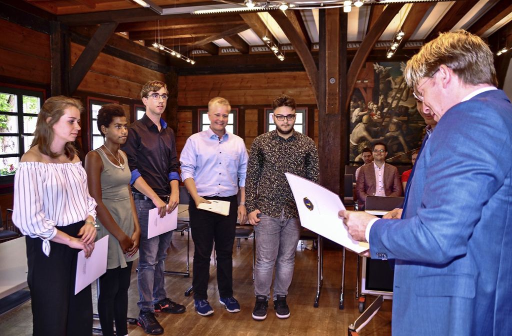 Lionsclub verleiht den Jugend-Sozialpreis – Fünf Preisträger aus drei Schulen: Preise für Plochinger Schüler
