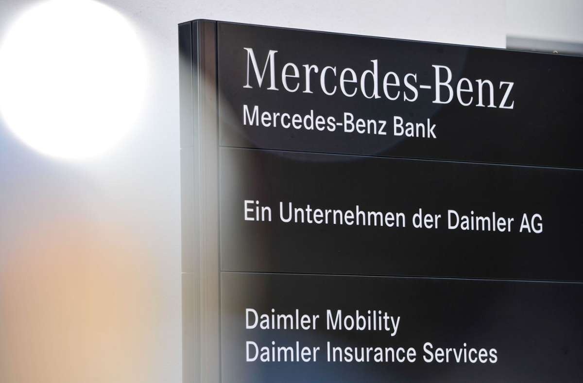 Tagesgeld und Festgeld: Mercedes-Bank kündigt 340 000 Kundenkonten