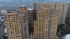 Mindestens 15 Tote nach Gebäudebrand on Ostchina