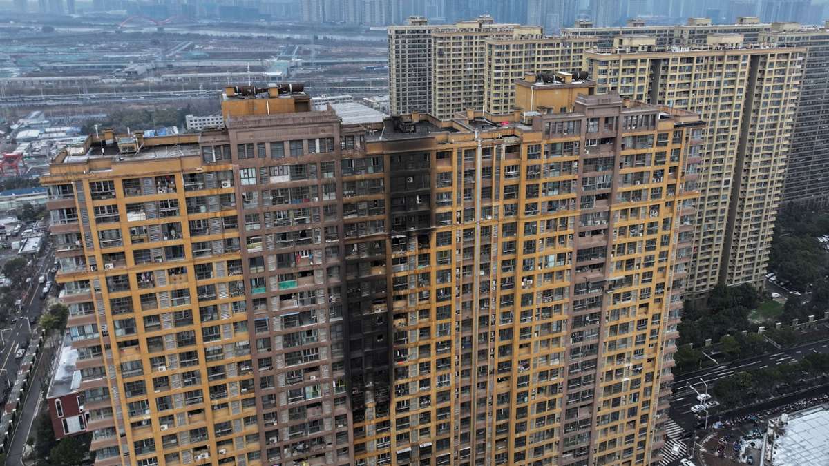 Unfälle: Mindestens 15 Tote nach Gebäudebrand on Ostchina