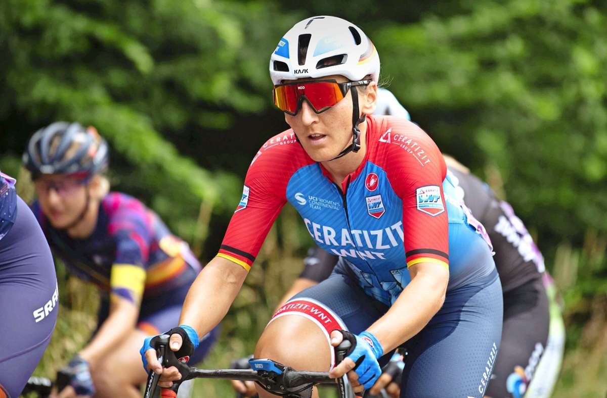 Lisa Brennauer bei Paris–Roubaix: Wie eine Deutsche Radsportgeschichte schreiben will