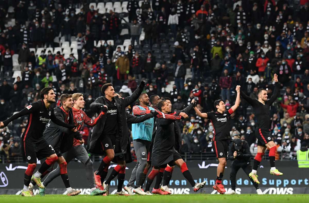 Sieg gegen Union Berlin: Eintracht Frankfurt feiert das nächste Last-Minute-Tor
