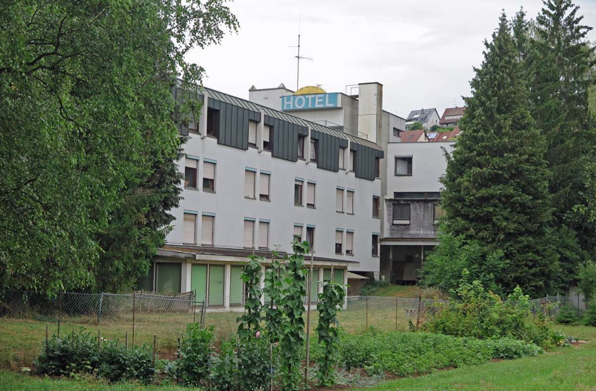 Gemeinde Denkendorf: Ehemaliges Hotel wird zur Unterkunft für Geflüchtete