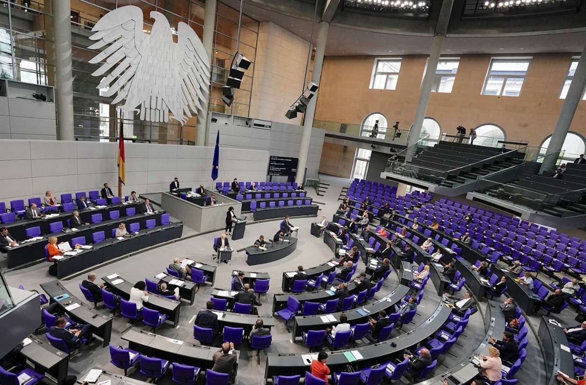 Irritation im Bundestag: Eingeschleuste Personen bedrängen Abgeordnete