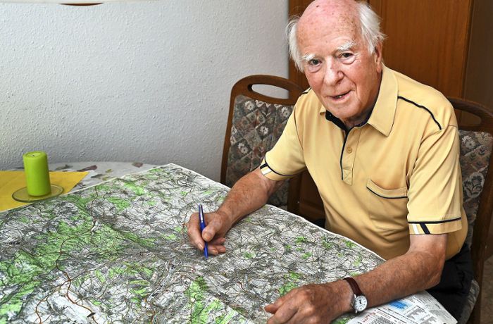 Wanderführer aus Aichwald: Mit 81 gründete er die „Schnauferlgruppe“
