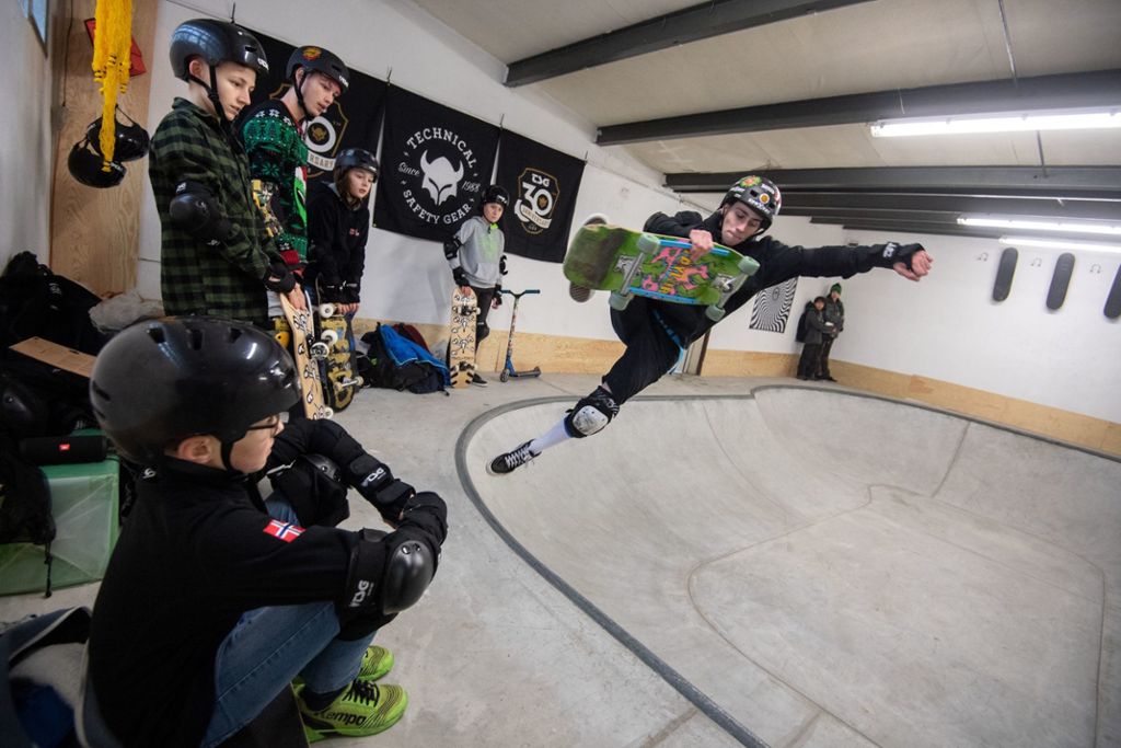 Indoor-Skateboard-Anlage für Göppinger Schüler
