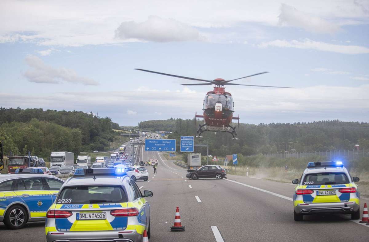 Bei Heimsheim: A8 nach zwei Unfällen stundenlang gesperrt