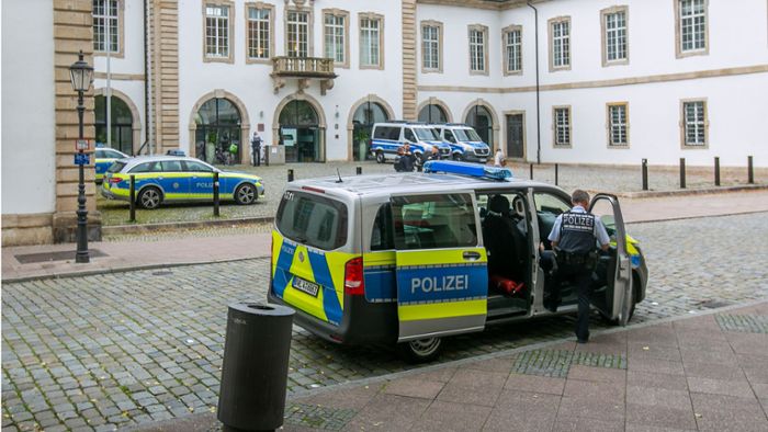 Bandenkrieg – Polizei beobachtet Prozess am Esslinger Amtsgericht