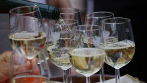 Reizgas auf Weinfest versprüht – mehrere Personen verletzt