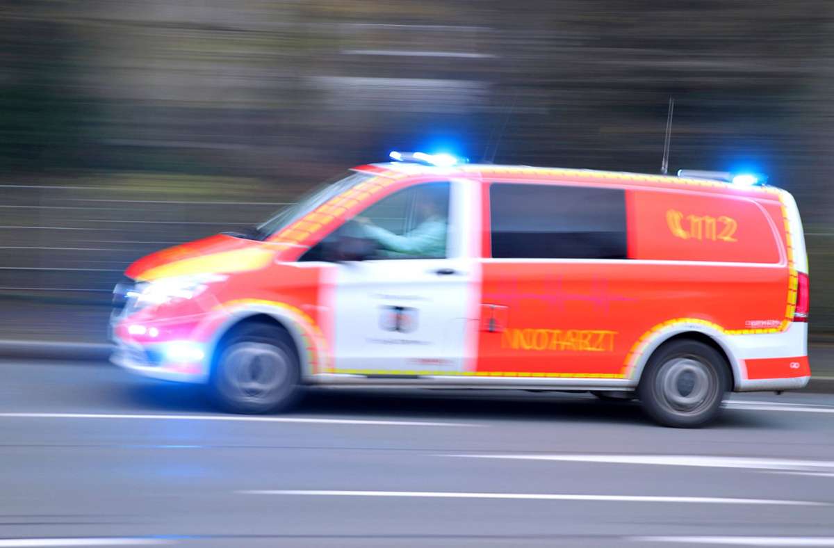 Unfall im Kreis Ludwigsburg: Lkw-Fahrer wird bewusstlos - und stirbt im Krankenhaus