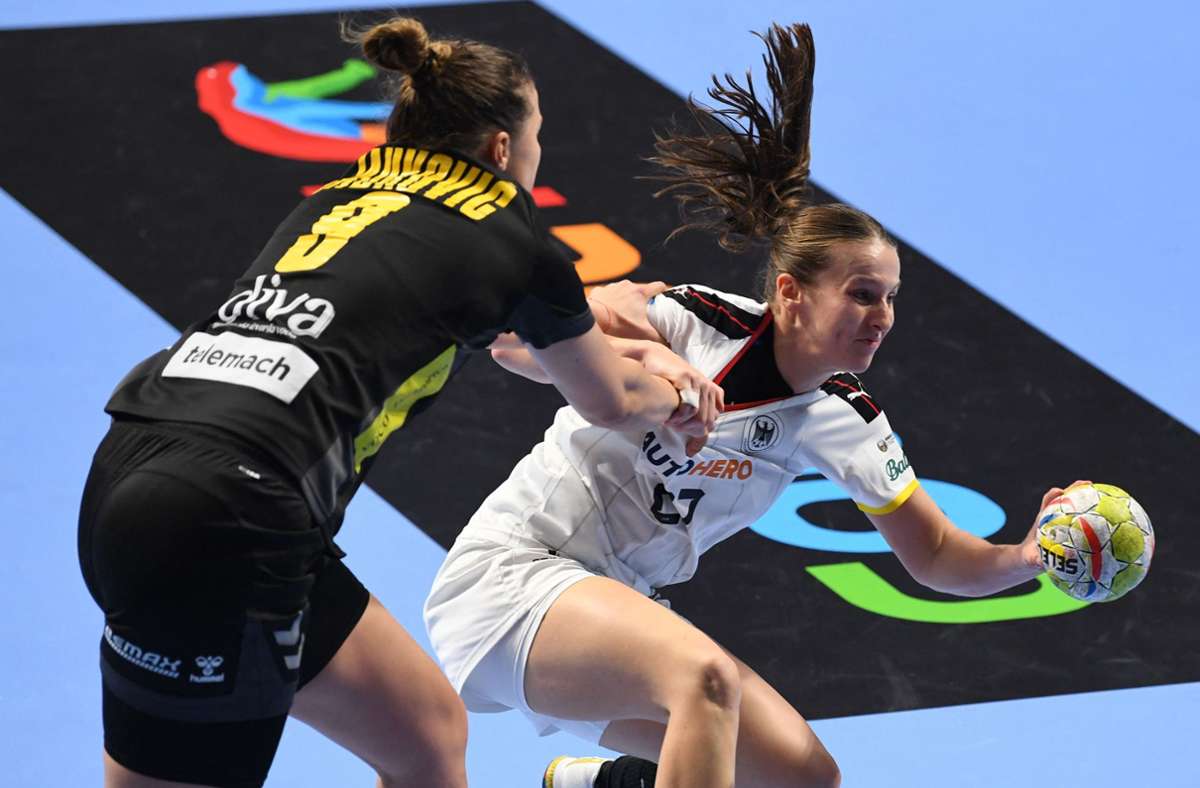 Handball-EM DHB-Frauen kassieren gegen Montenegro Niederlage - Sport