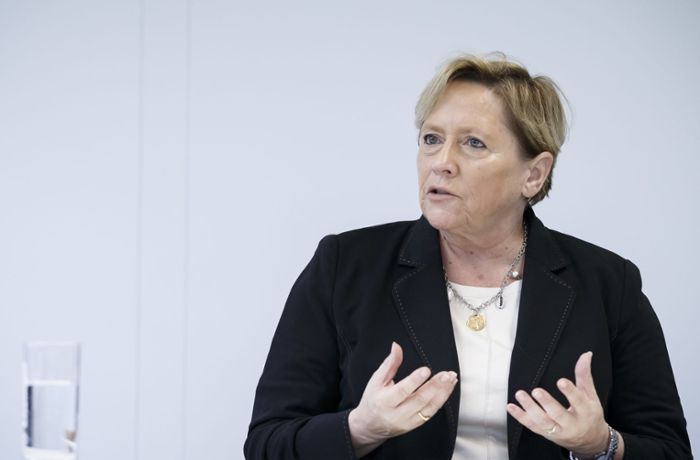 Konjunkturprogramm Baden-Württemberg: Eisenmann: „Es darf nicht am Geld scheitern“