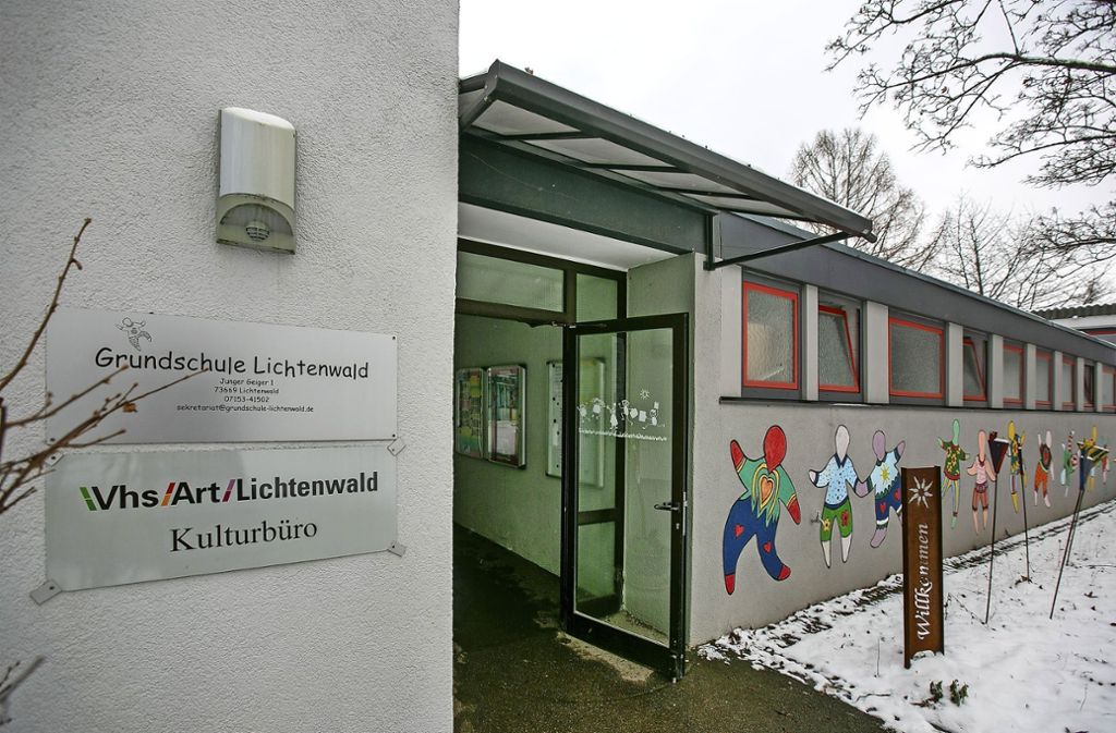 Eltern rufen auf, andere Namen auf Wahlzettel zu schreiben: Attacken gegen Lichtenwalder Bürgermeister