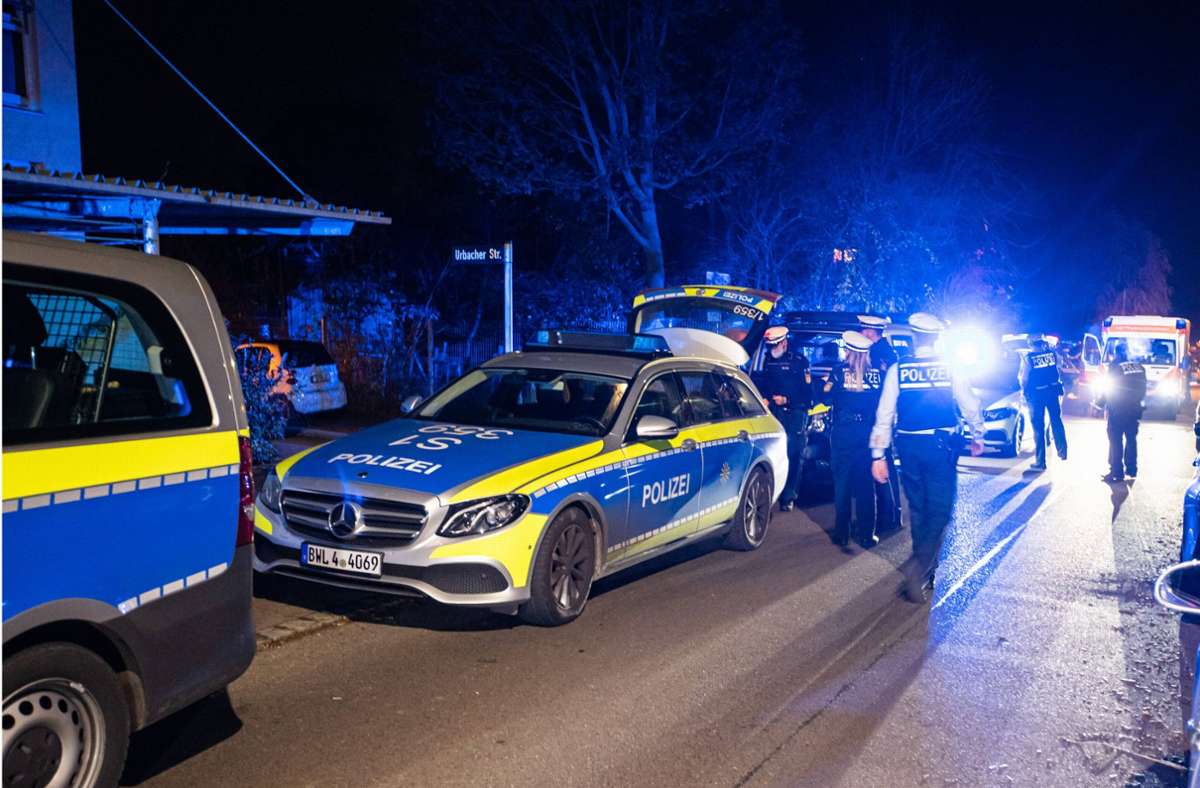 Randalierer in Stuttgart: Polizei beleuchtet Schuss aus der Dienstwaffe