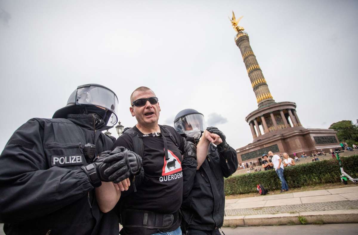 Gegner der Corona-Maßnahmen: Tägliche Demos an Berliner Siegessäule geplant