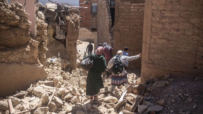 Viele Hilfsangebote nach schwerem Erdbeben mit 1000 Toten